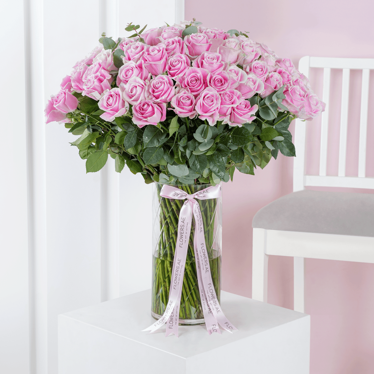 50 Pink Roses - Vase