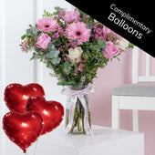 Luxury Pinks - Vase (Complimentary balloons)