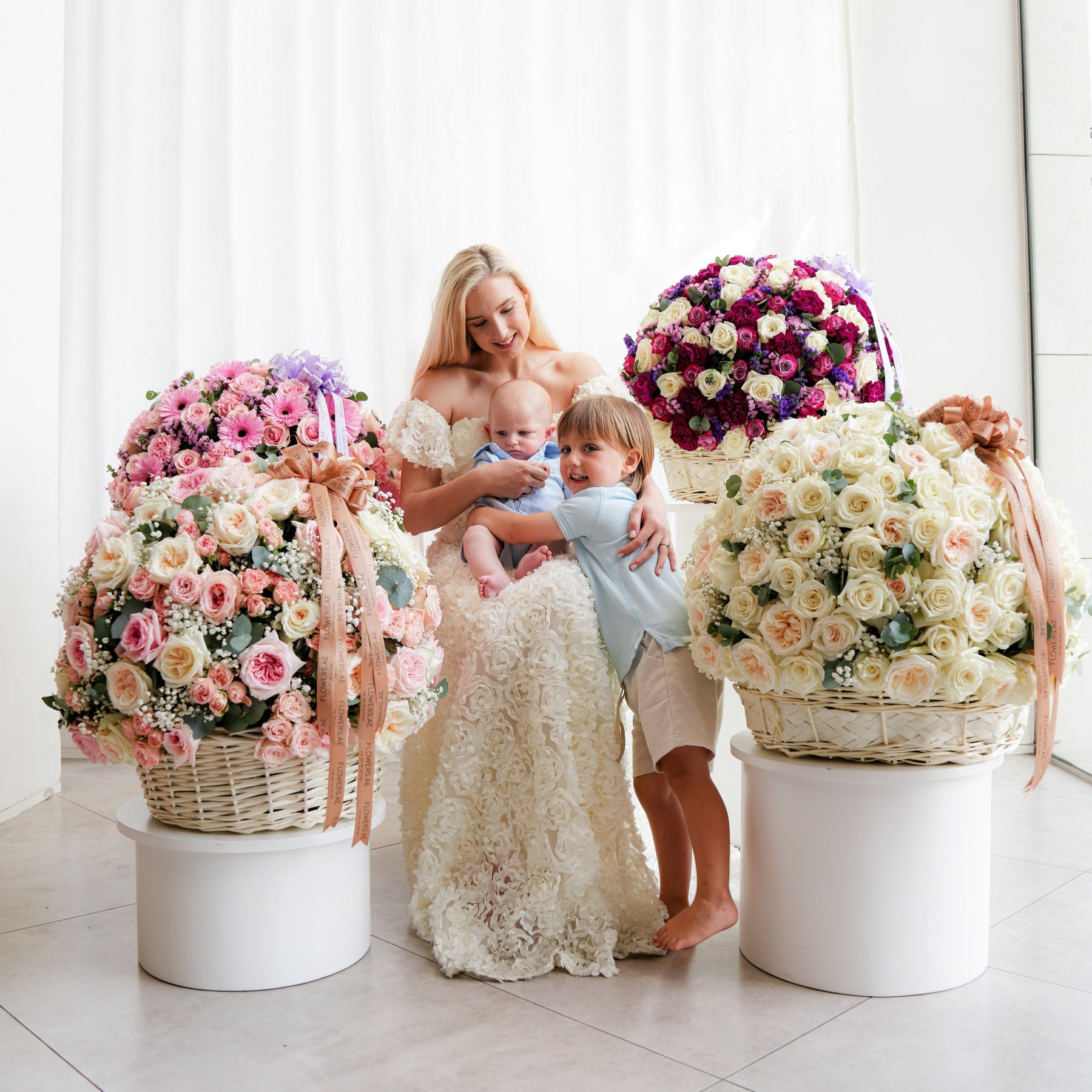 Traditional UK & Irish Mother’s Day Flowers You Can Send in the UAE