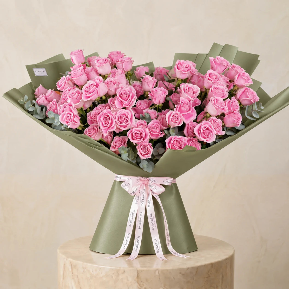 100 Pink Roses