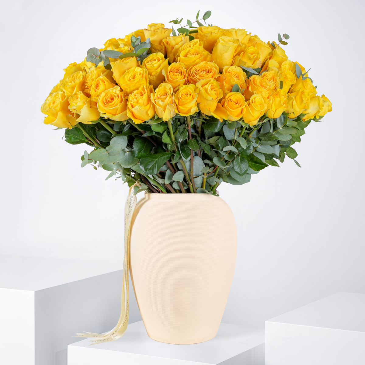 100 Yellow Roses Vase