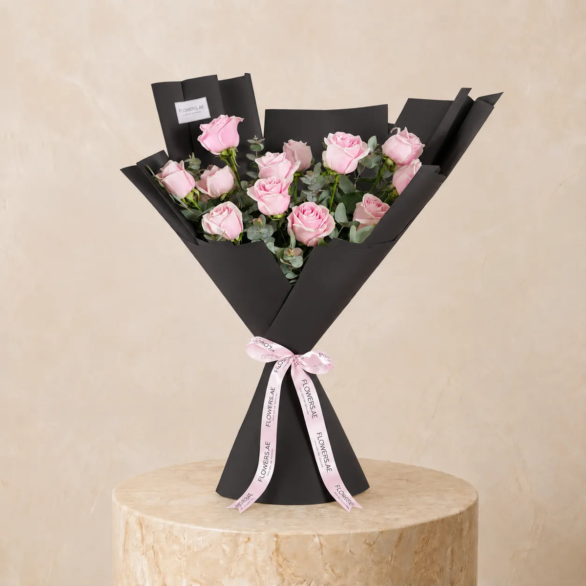 12 Pink Roses