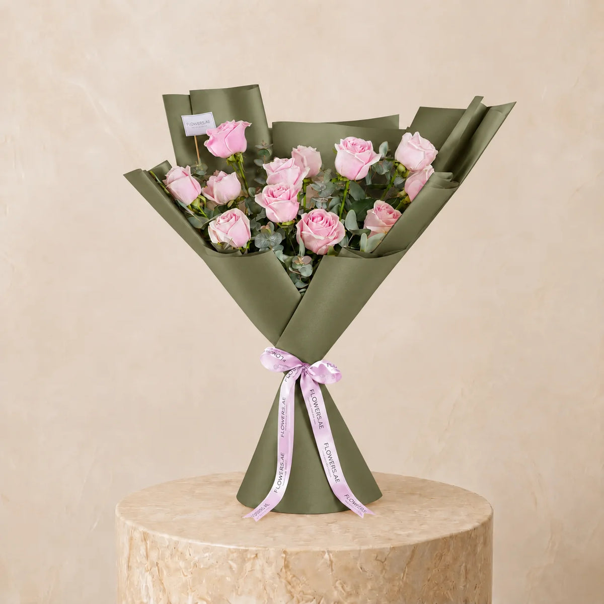 12 Pink Roses