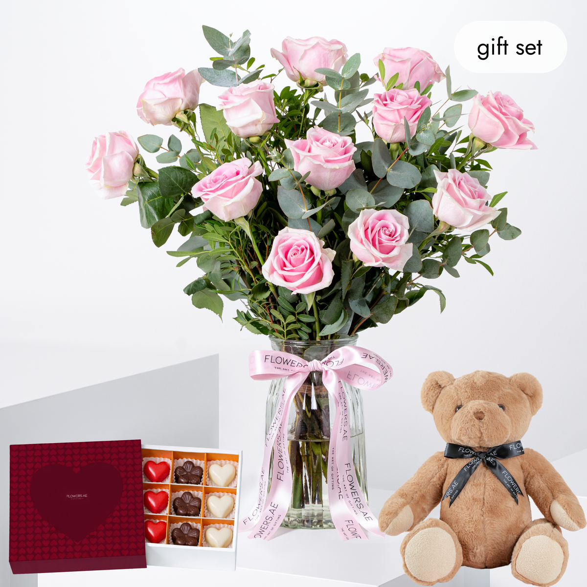 12 Pink Roses - Vase (Teddy)
