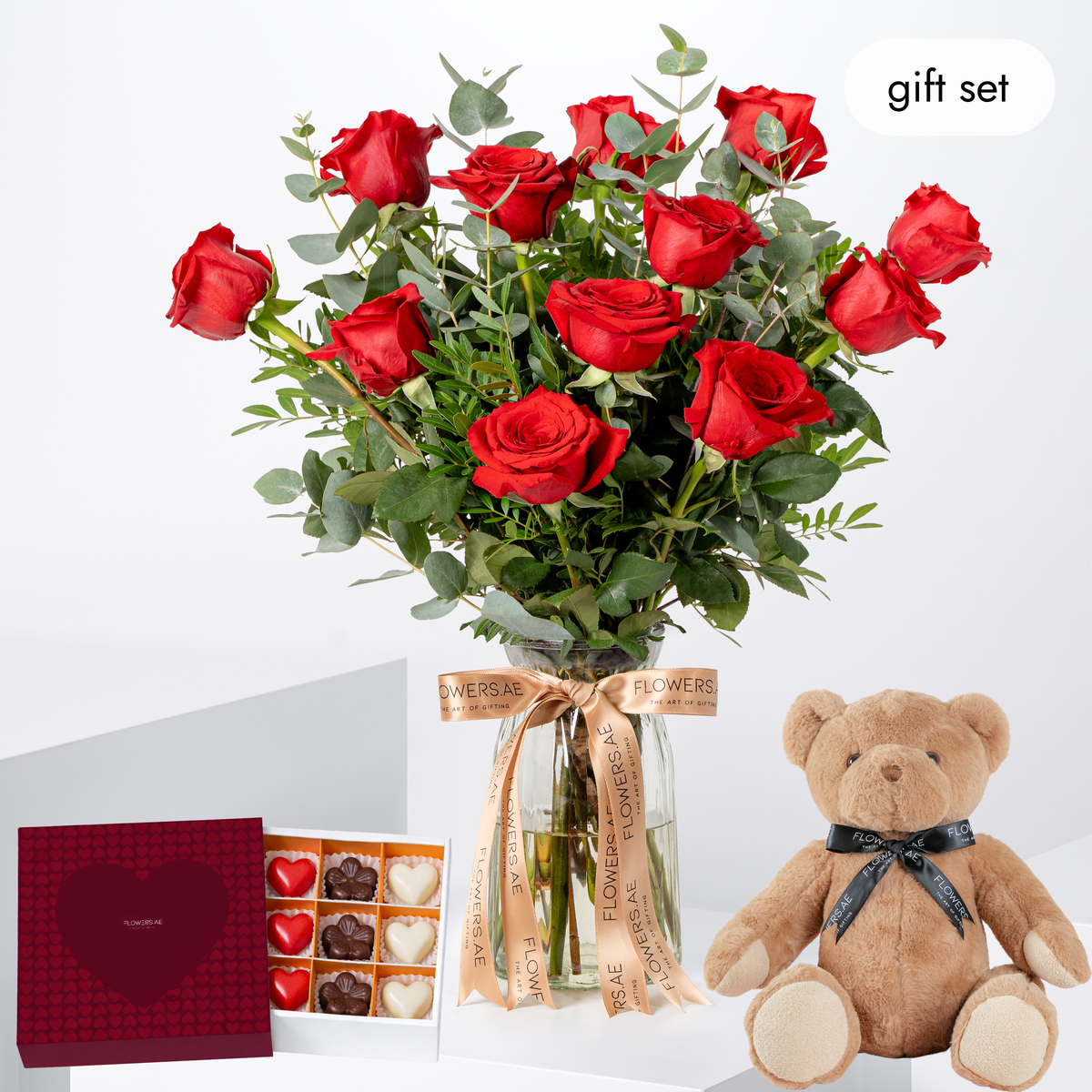 12 Red Roses - Vase (Teddy)
