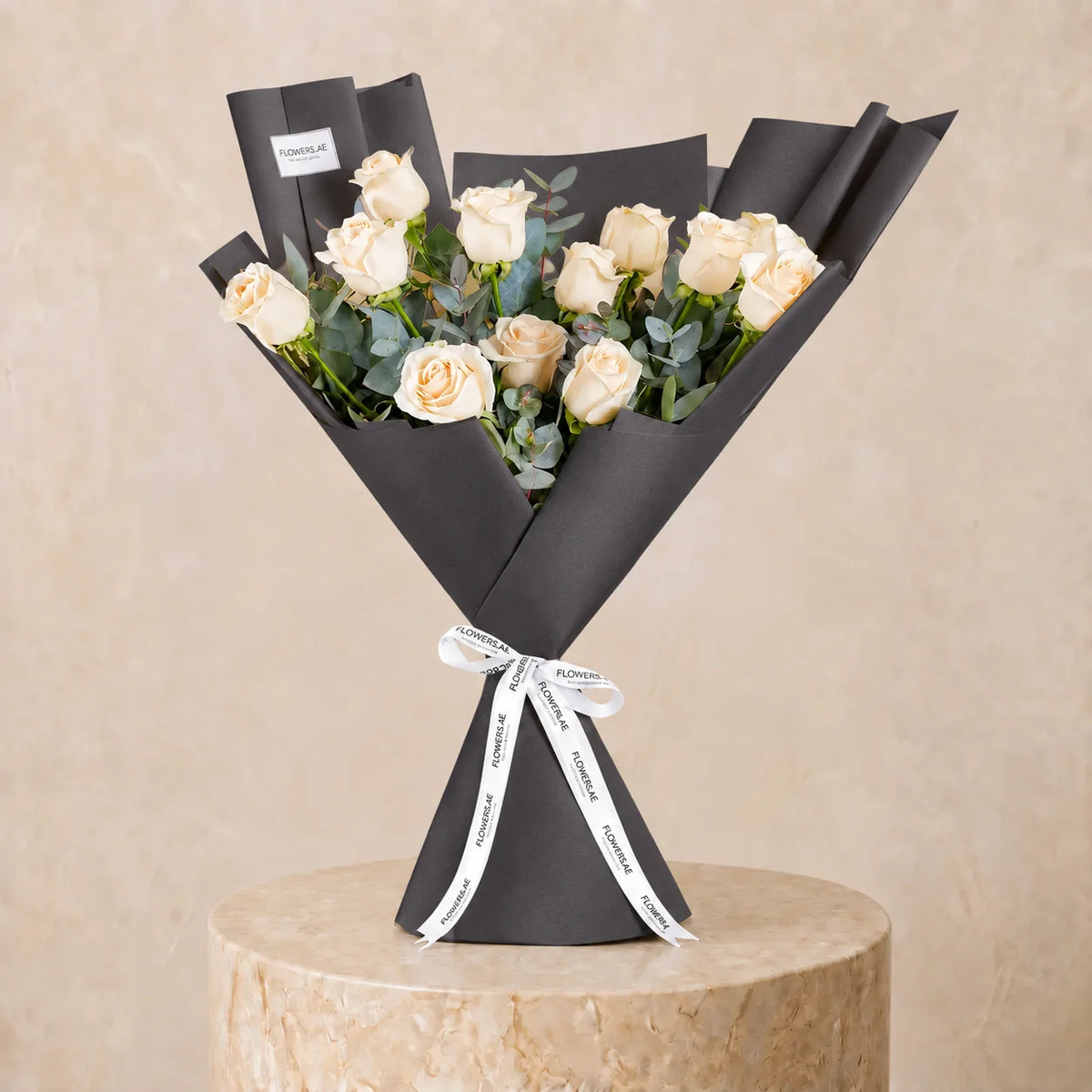 12 White Roses