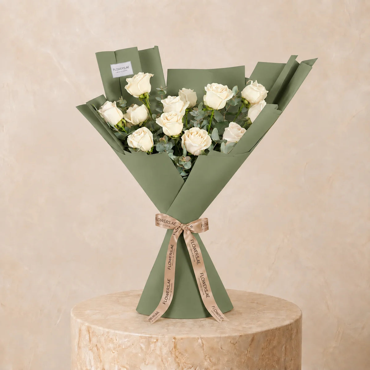 12 White Roses