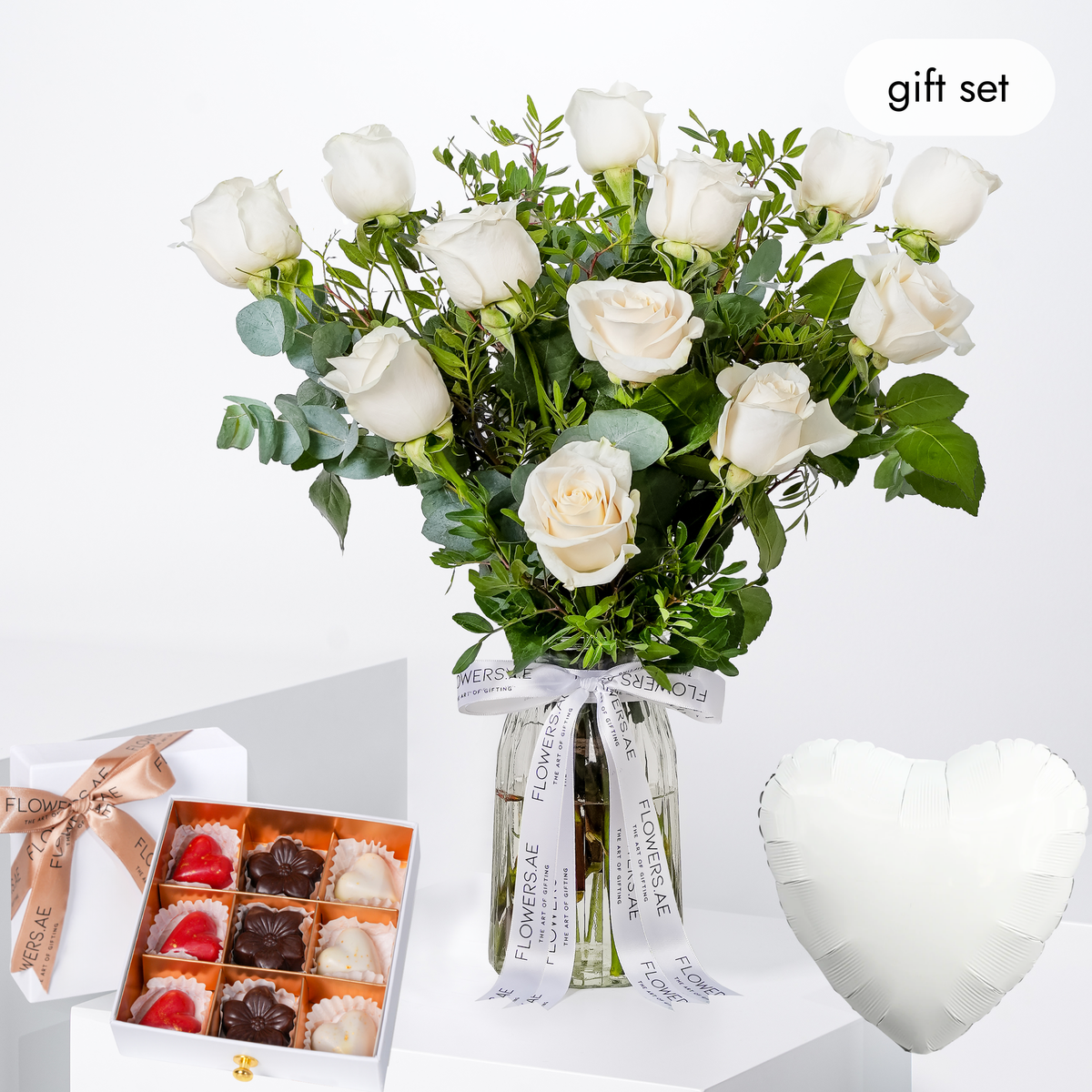 12 White Roses Vase (Gift Set)