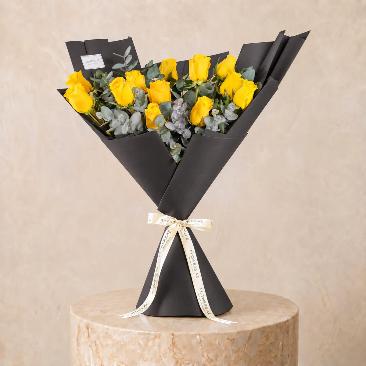 12 Yellow Roses