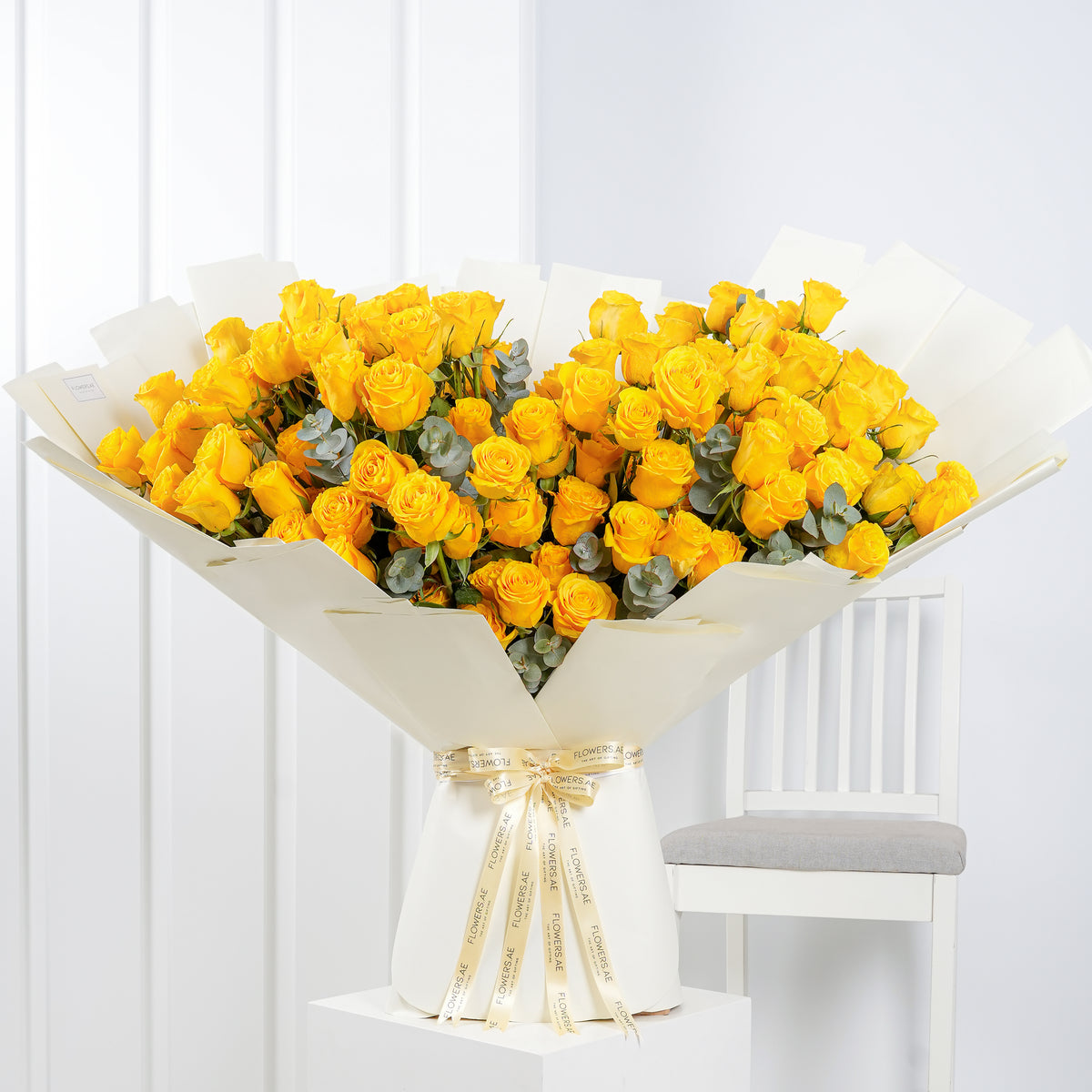 200 Yellow Roses