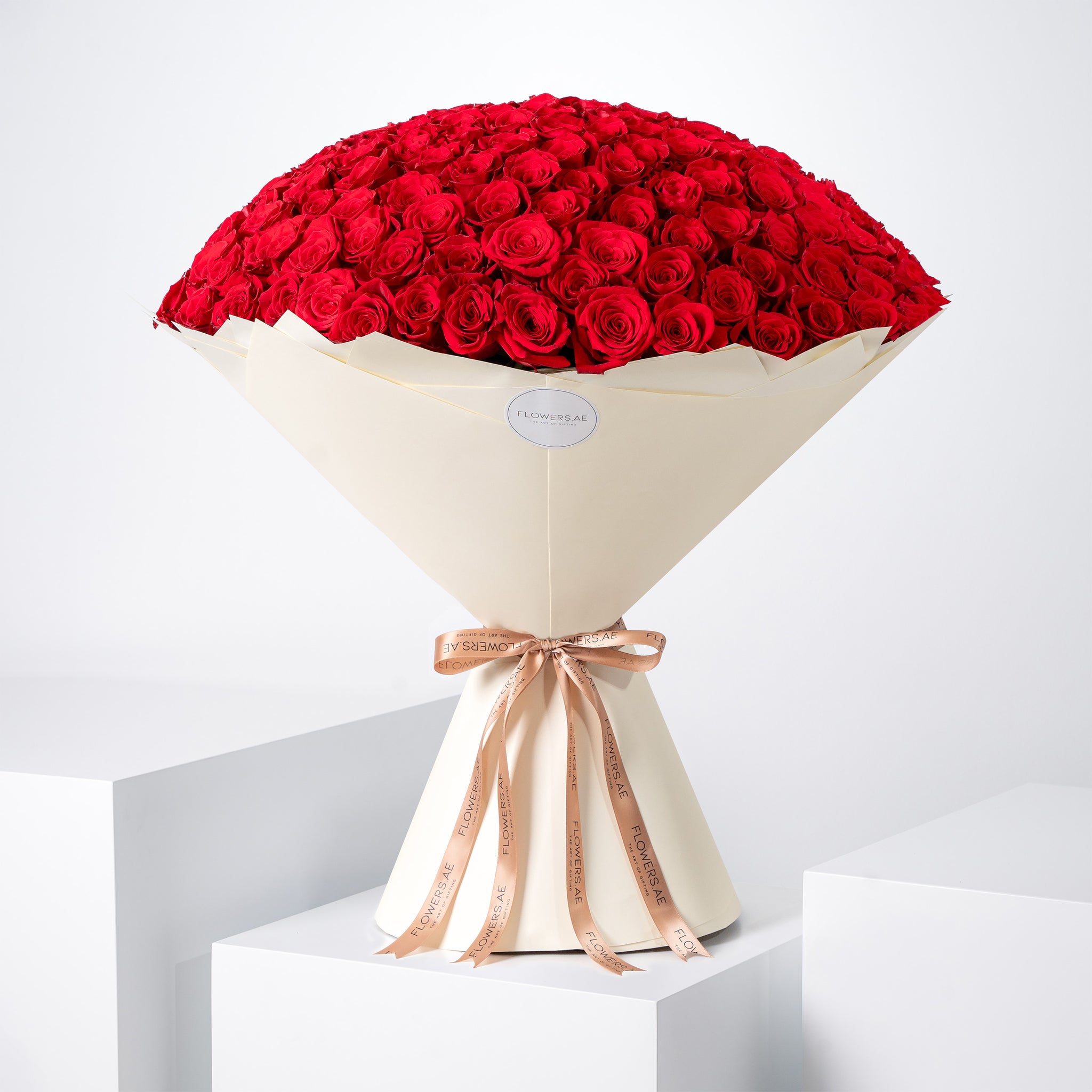 200 Red Roses | Free Same-Day Delivery to all Emirates - Flowers.ae