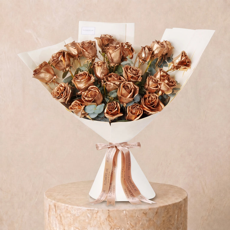 25 Gold Roses
