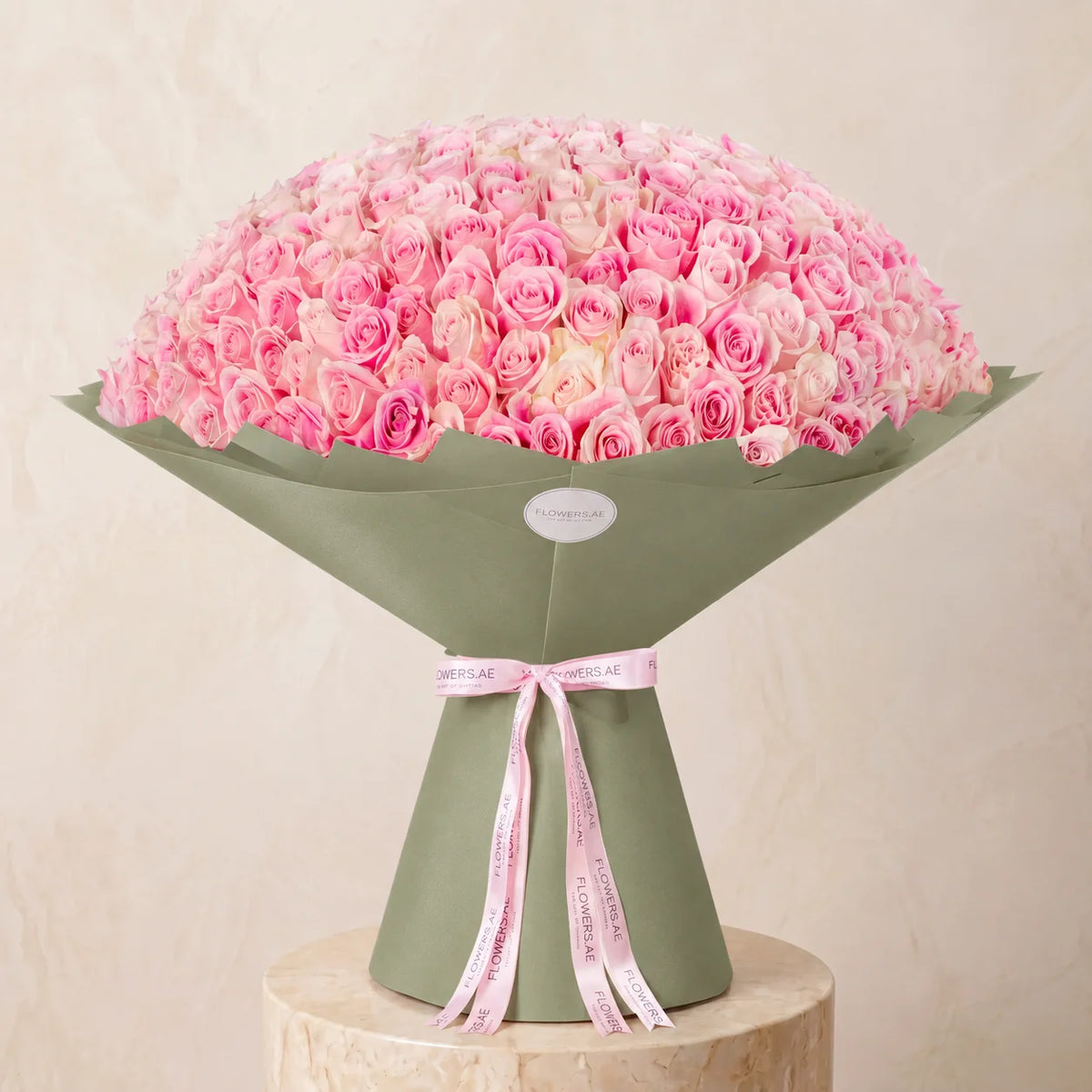 365 Pink Roses