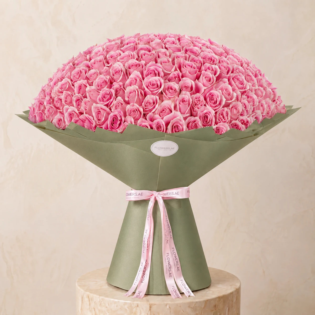 365 Pink Roses