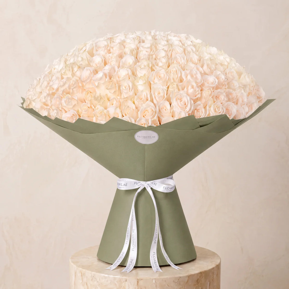 365 White Roses