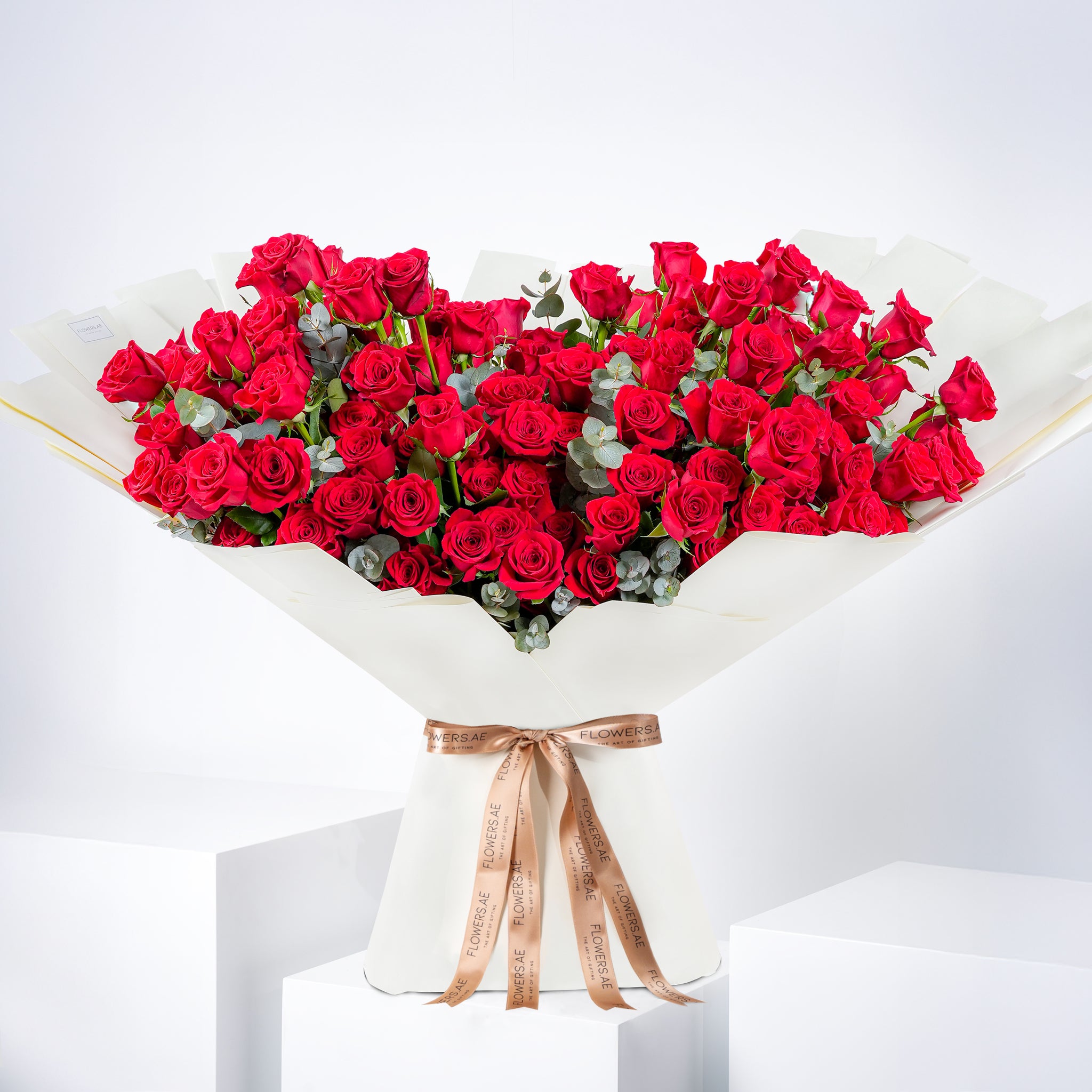 200 Red Roses | Free Same-Day Delivery to all Emirates - Flowers.ae