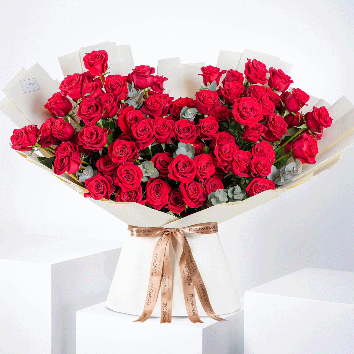 1001 Red Roses 100 Red Roses | Free Same-Day Delivery to all Emirates - Flowers.ae