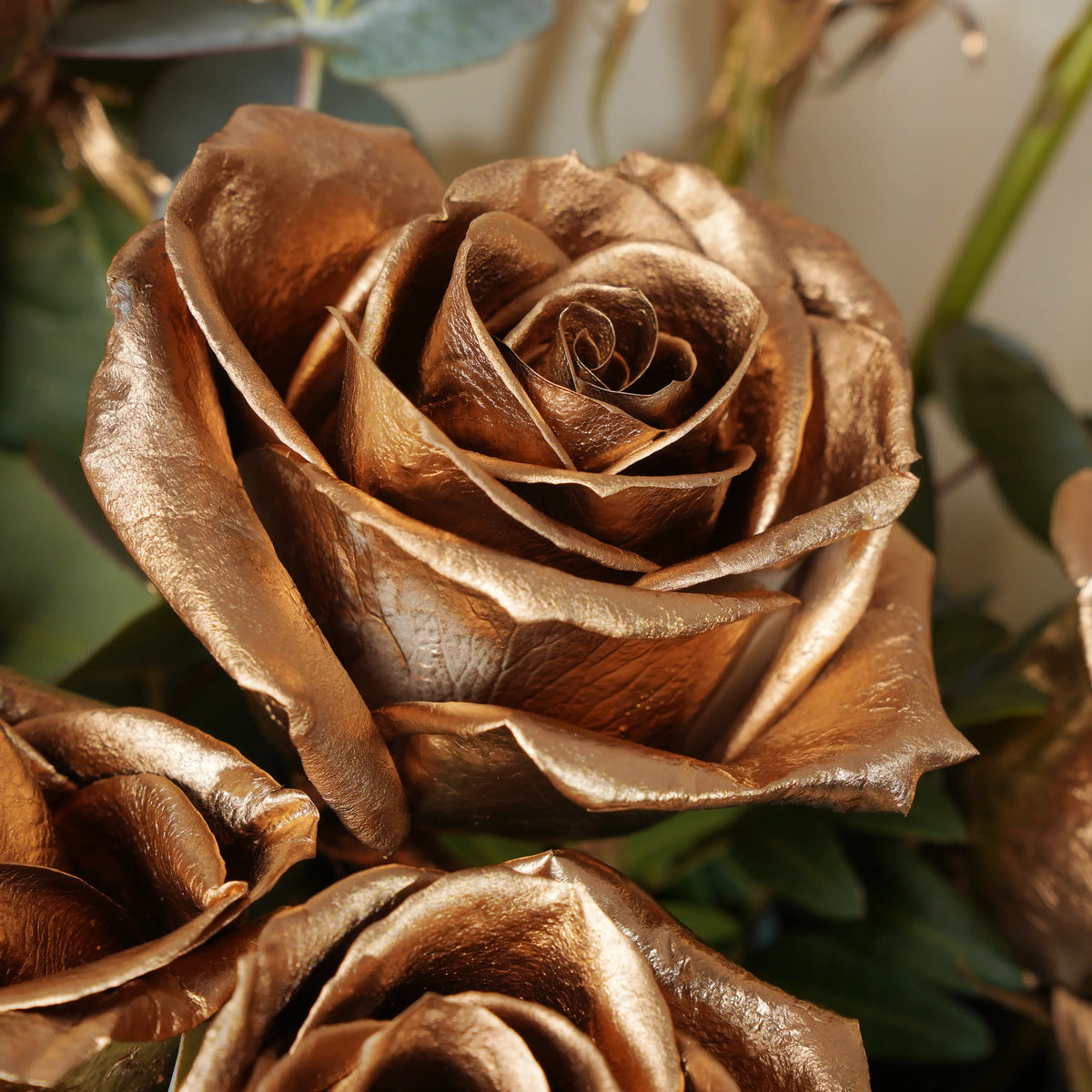 Congratulations 12 Gold Roses (Gift Set)