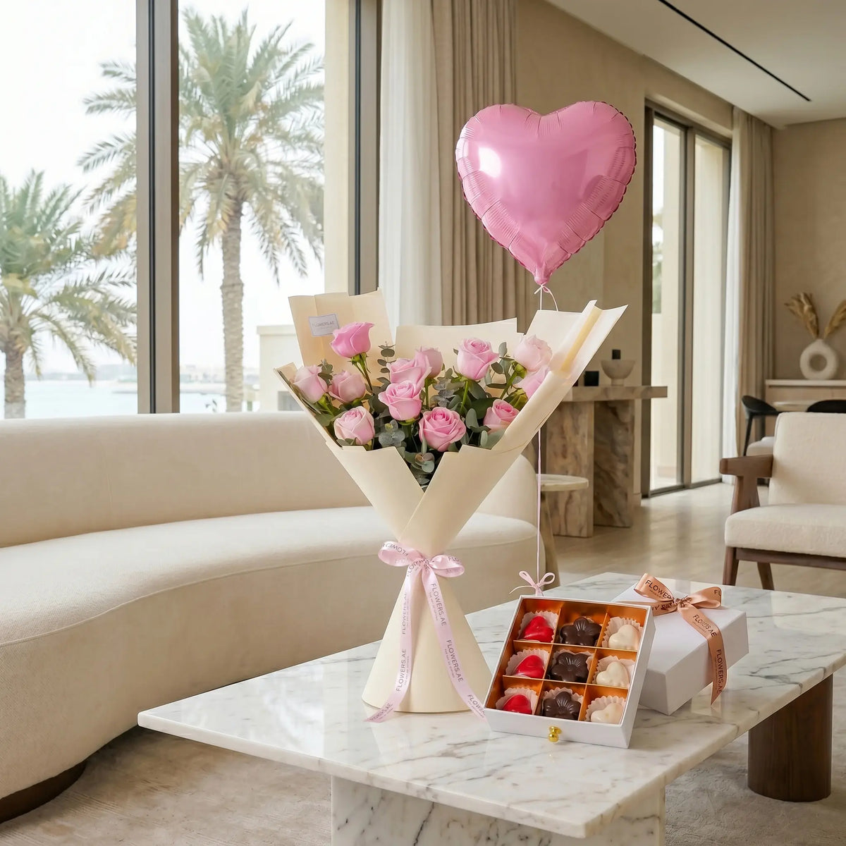Congratulations 12 Pink Roses (Gift Set)