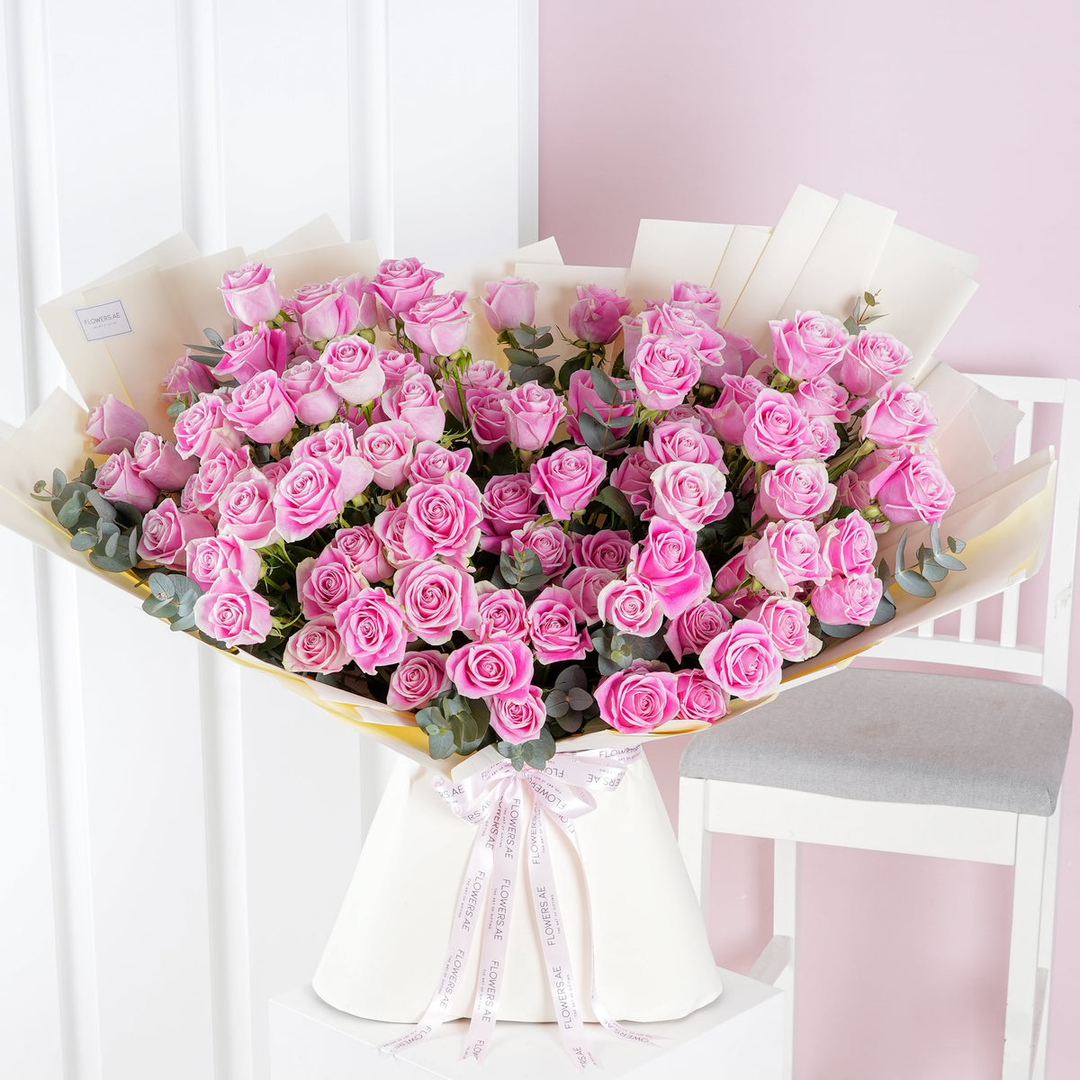 Anniversary 100 Pink Roses