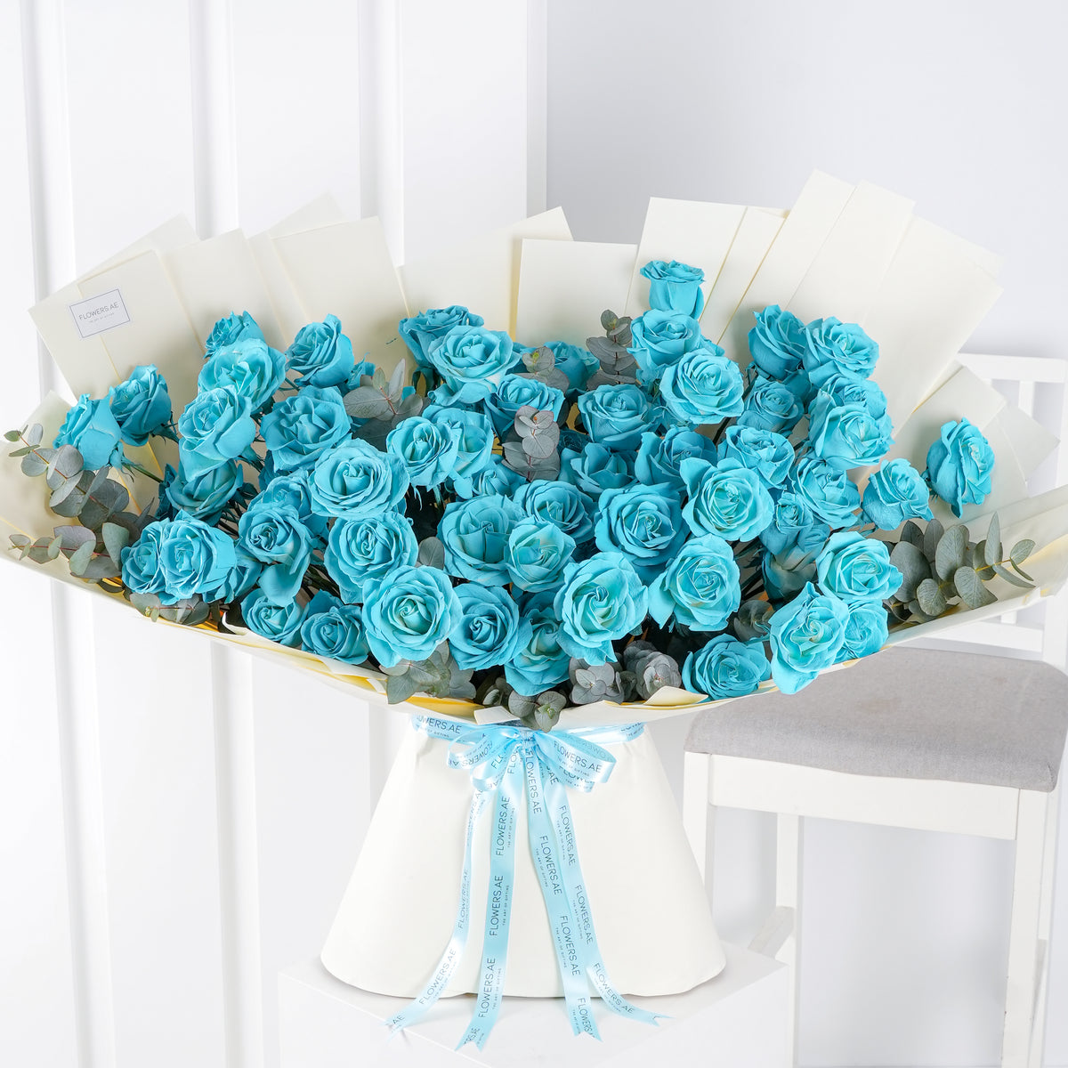 100 Tiffany Blue Roses