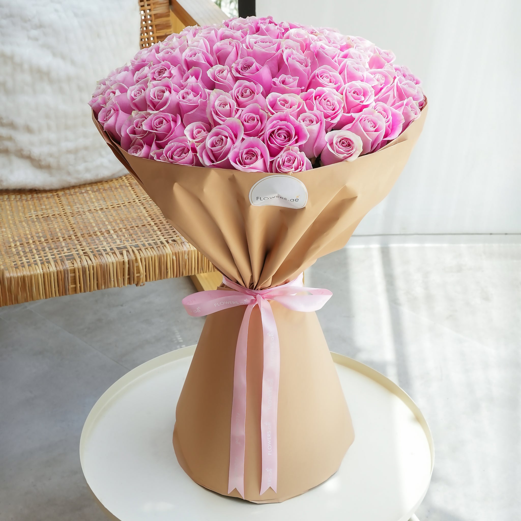 100 Pink Roses | Free Same-Day Delivery to all Emirates - Flowers.ae