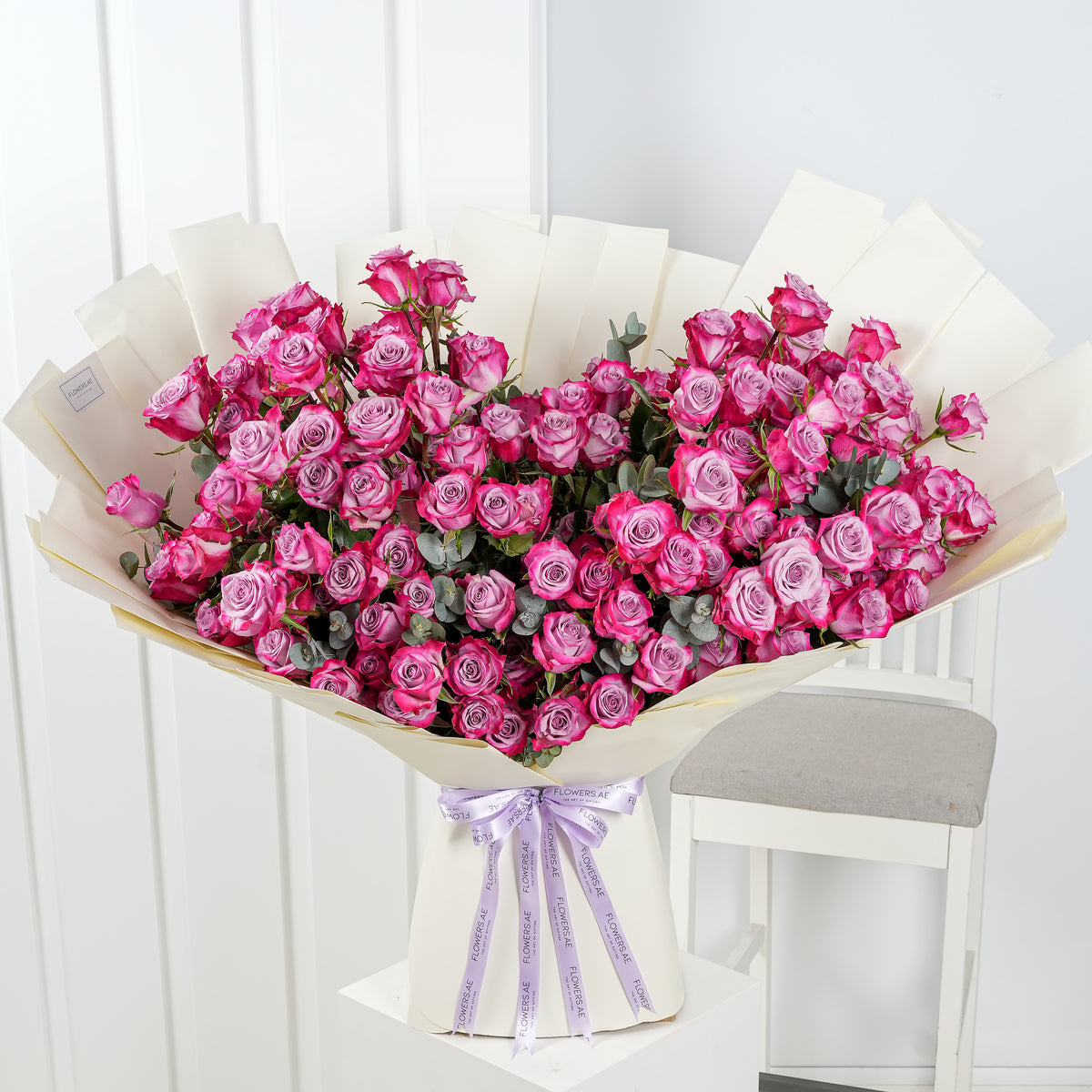 200 Purple Roses