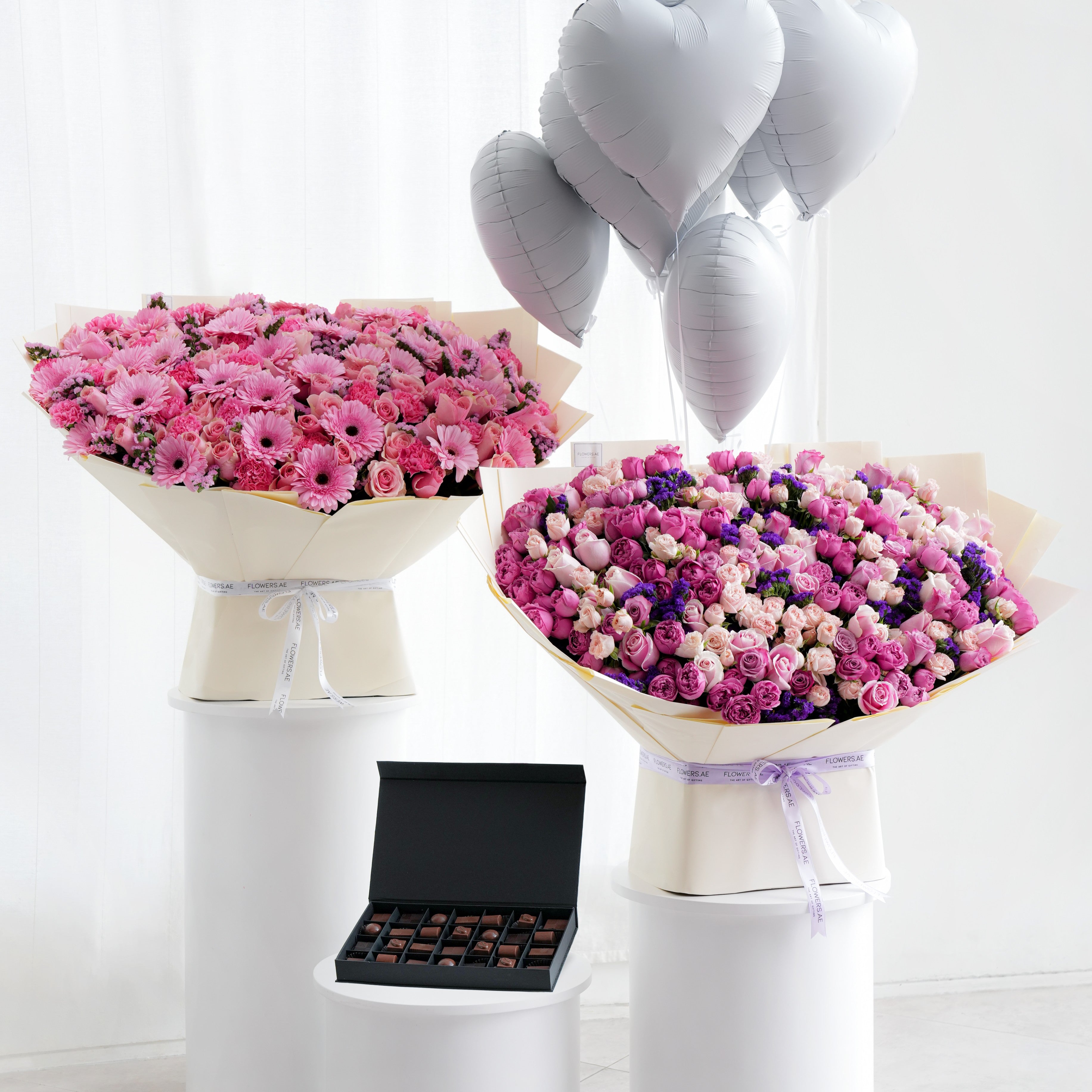 Hand-tied Collection