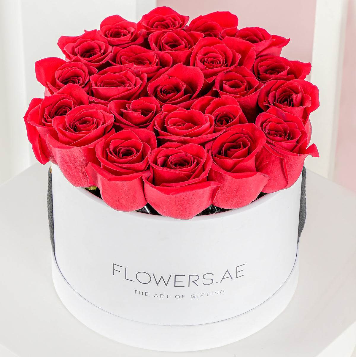 Red Roses - Hatbox