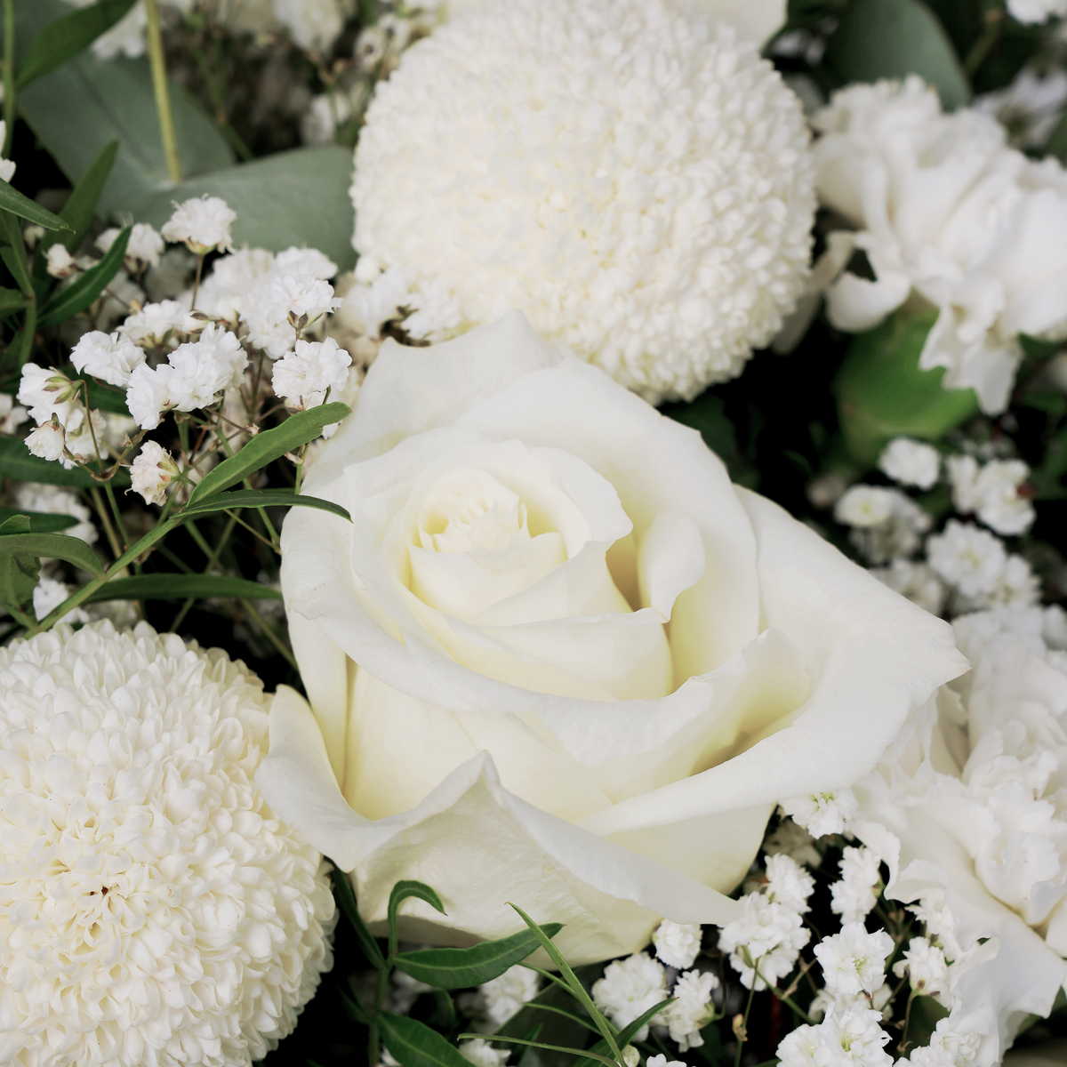 White Elegance Glass Vase