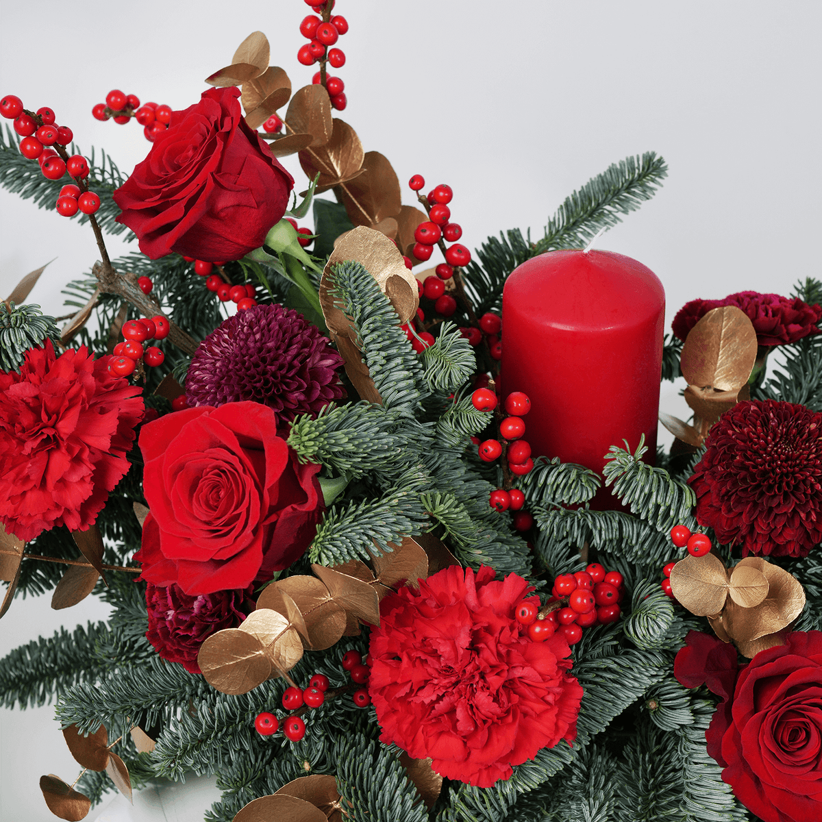 Festive Berry Centerpiece