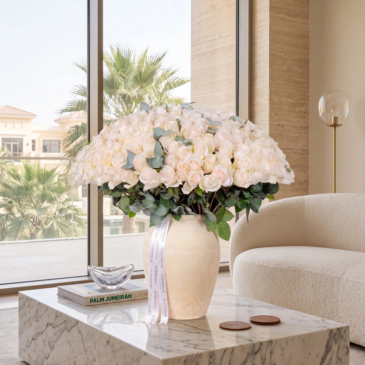 200 White Roses Vase