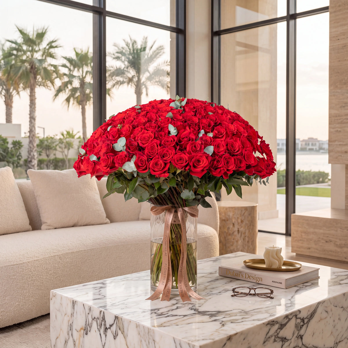 200 Red Roses Vase