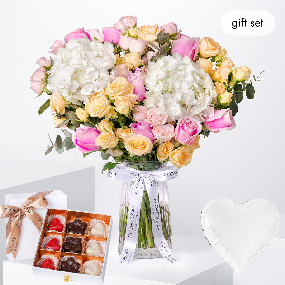 Florence White Vase (Welcome Back Gift Set)