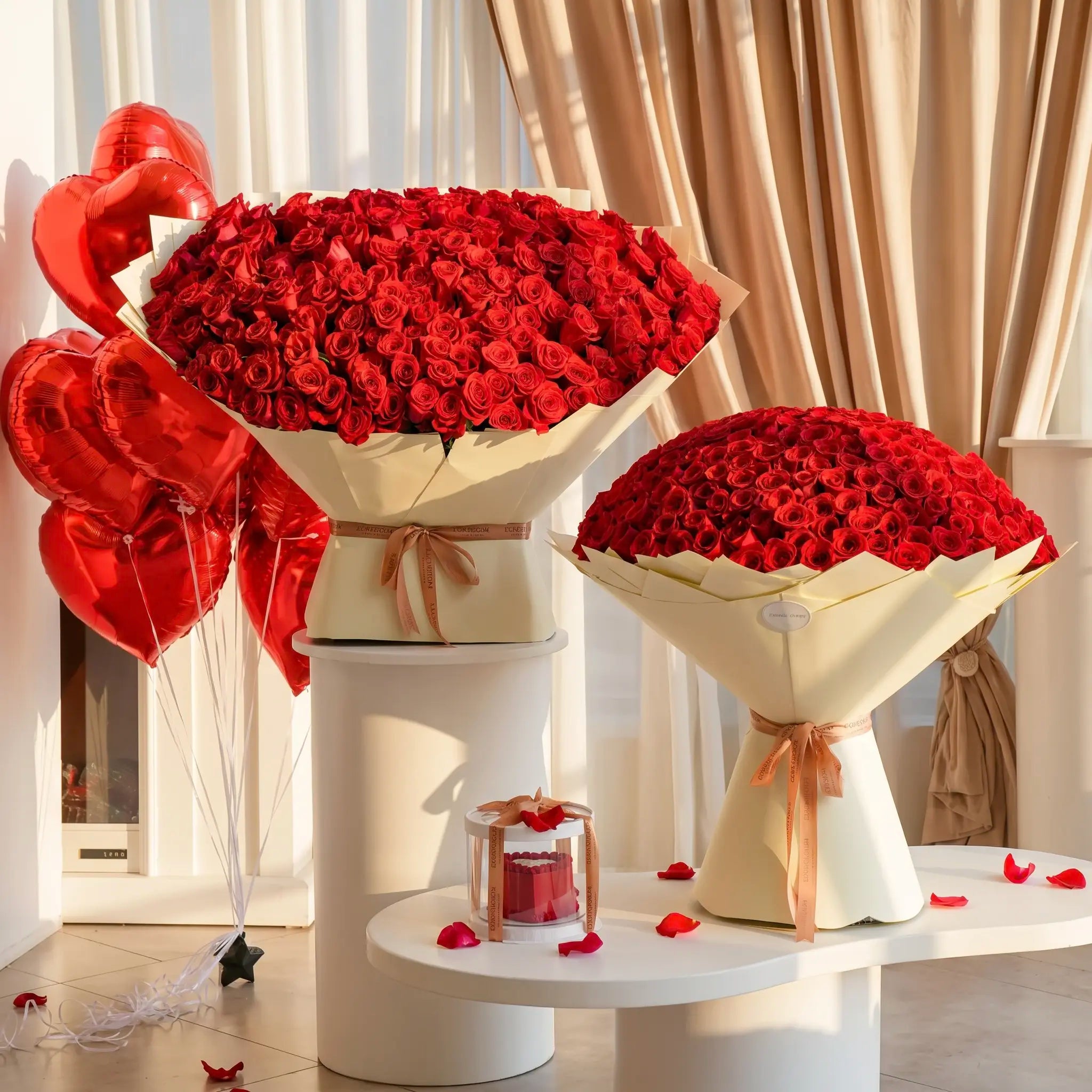 Hand-tied Collection