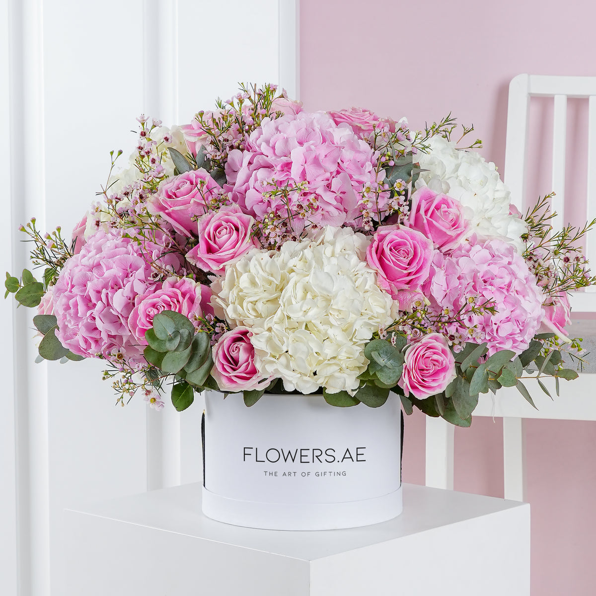 Heavenly Pinks Hatbox