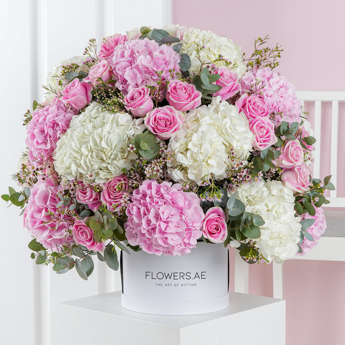 Heavenly Pinks Hatbox