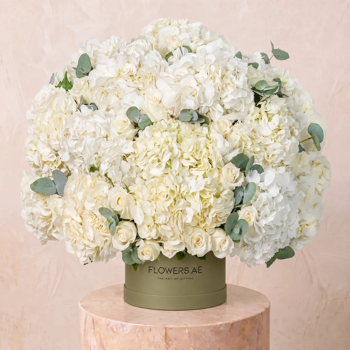 Heavenly Whites Hatbox