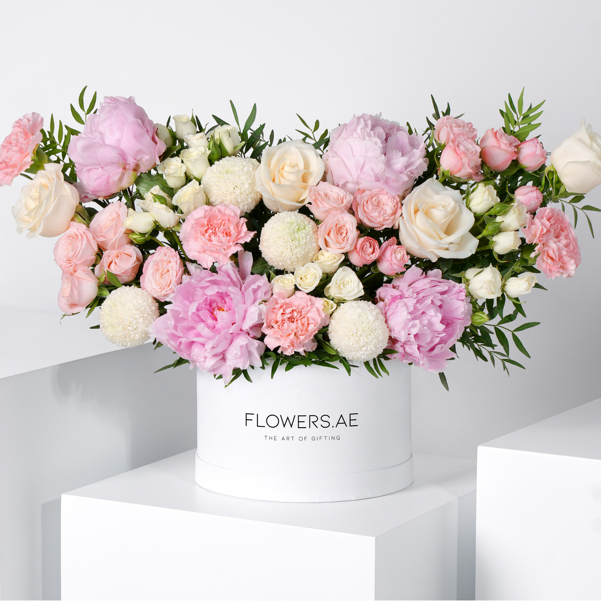 Soft Peony Hatbox