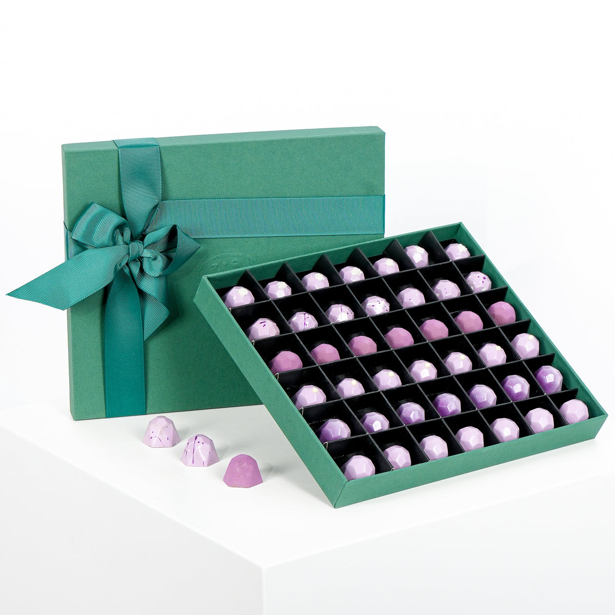 Grand  Purple Peony Hatbox