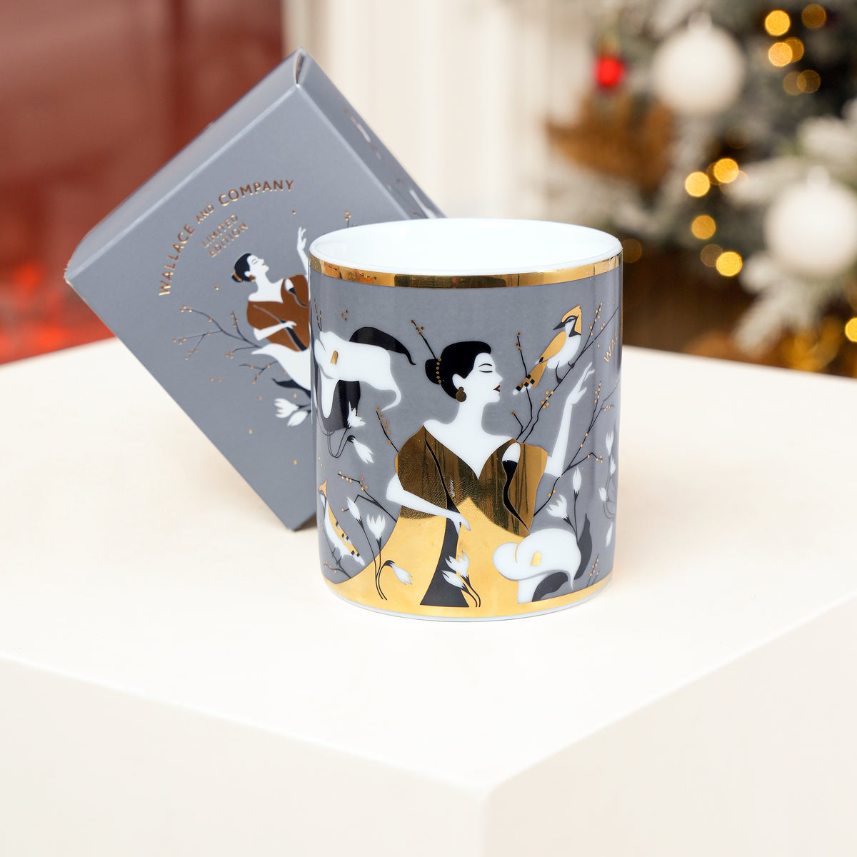 Petite White Christmas Hatbox