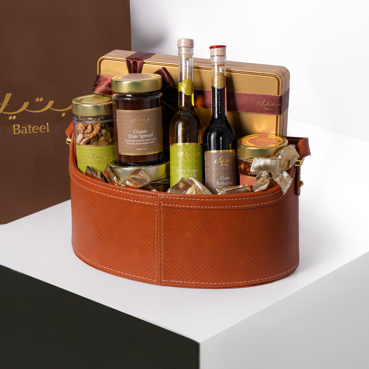 Festive Berry Centerpiece