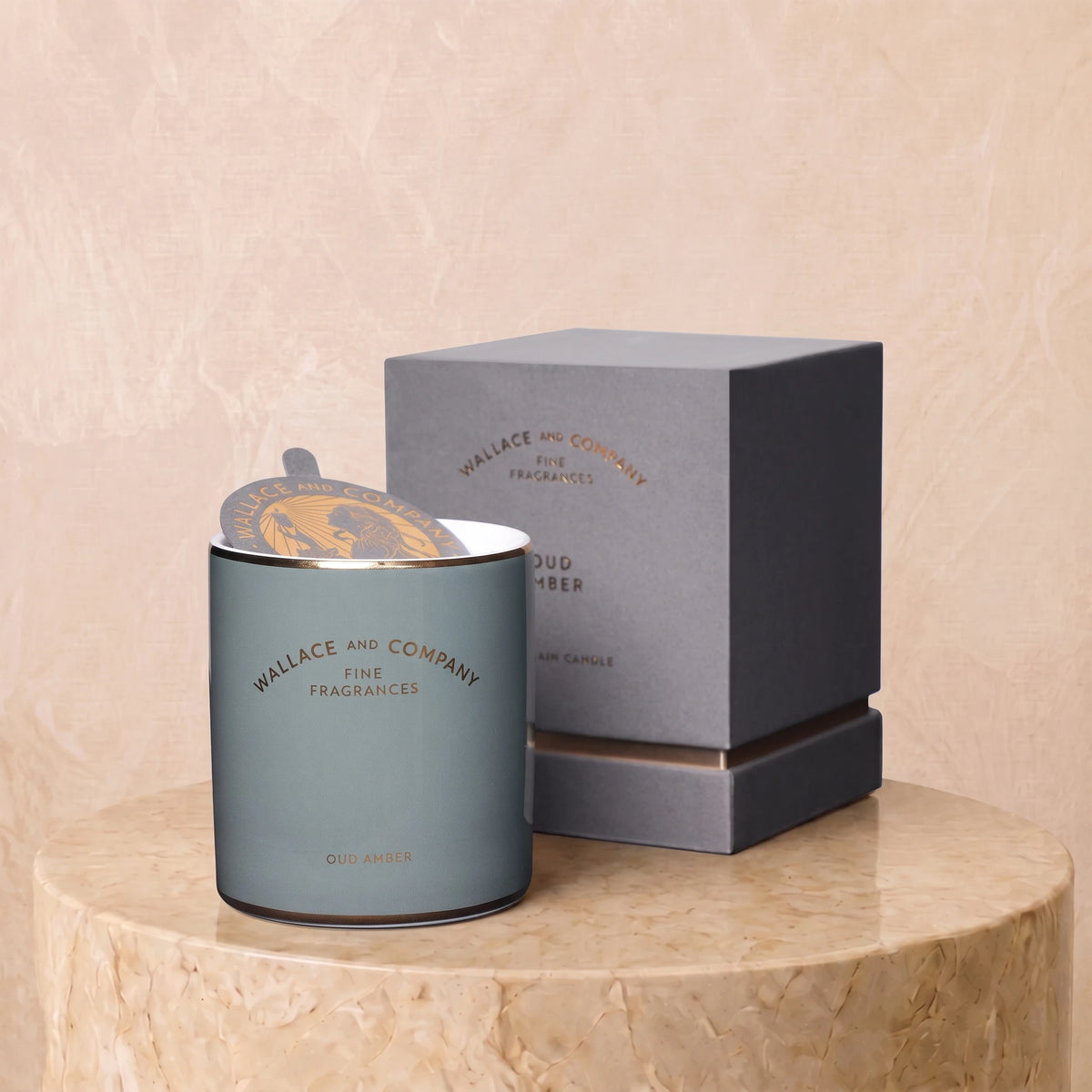Oud Amber Candle