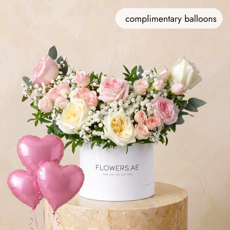 Petite Pastel Hatbox (Complimentary balloons)