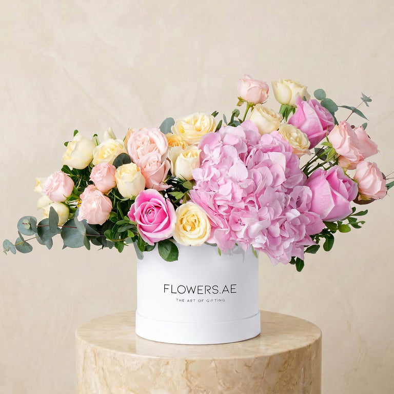 Petite Pink Florence Hatbox