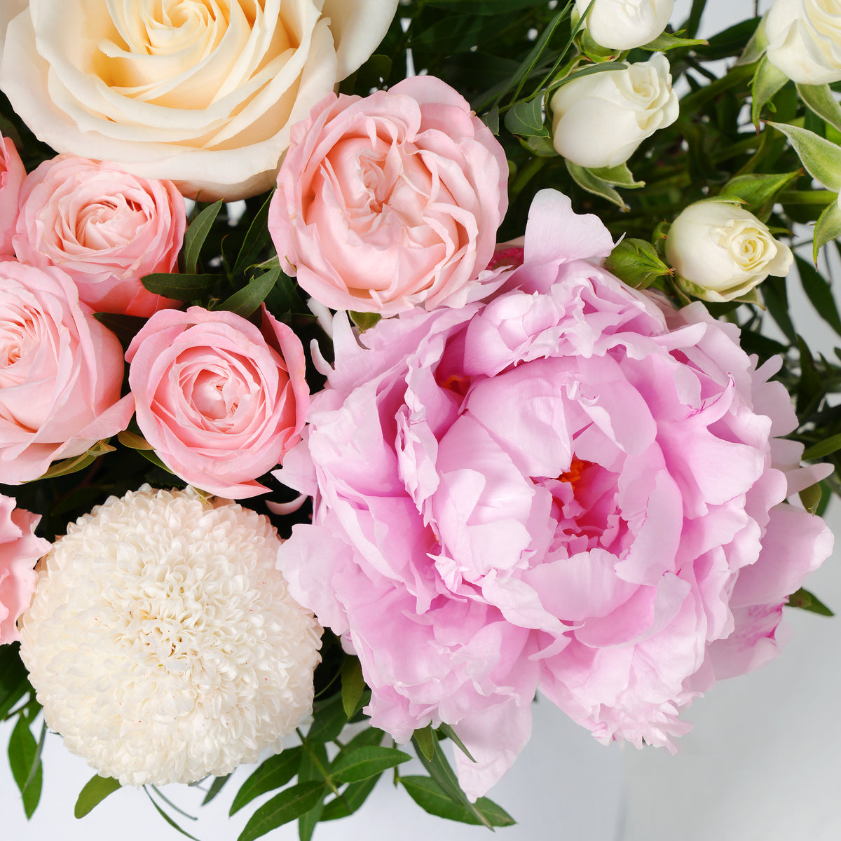 Petite Soft Peony Hatbox