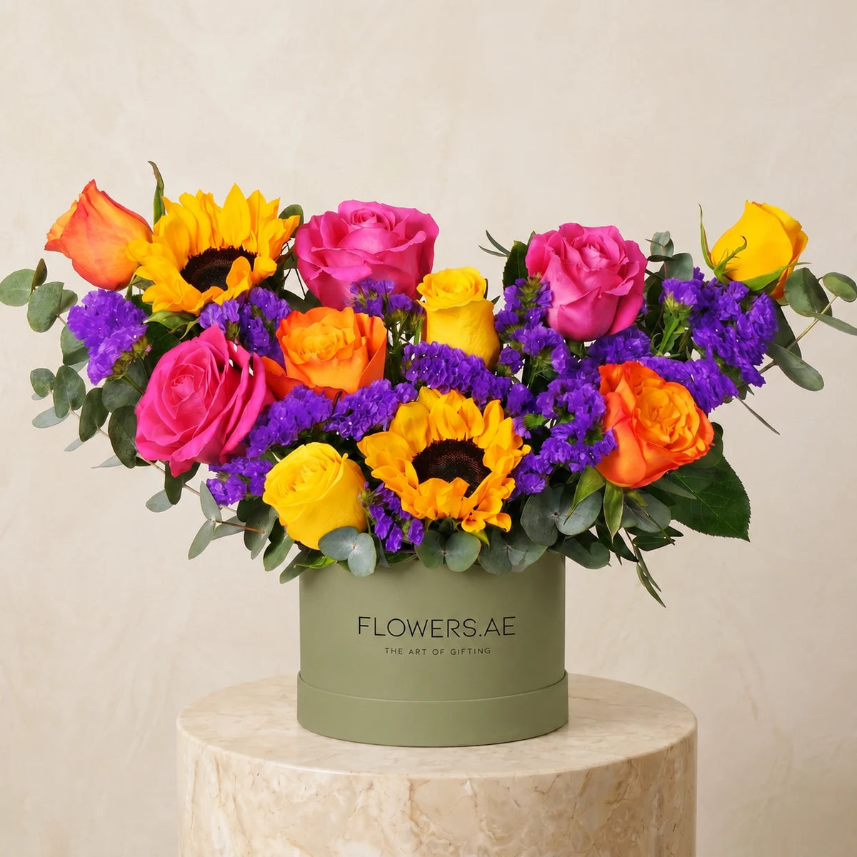 Petite Vibrant Hatbox
