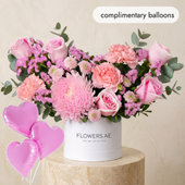Petite Pink Delight Hatbox