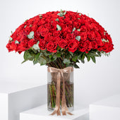 200 Red Roses Vase