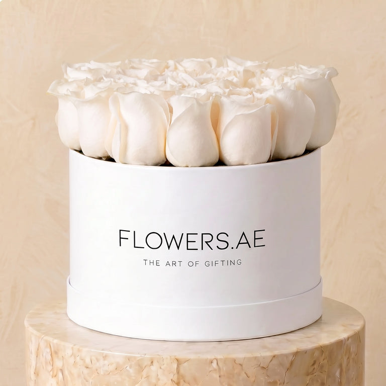 White Roses Hatbox